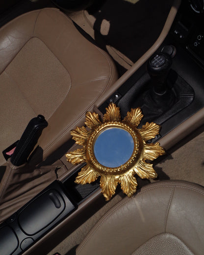 Sole Mirror