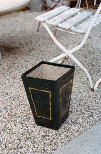 Florentine Wastebasket - Verde